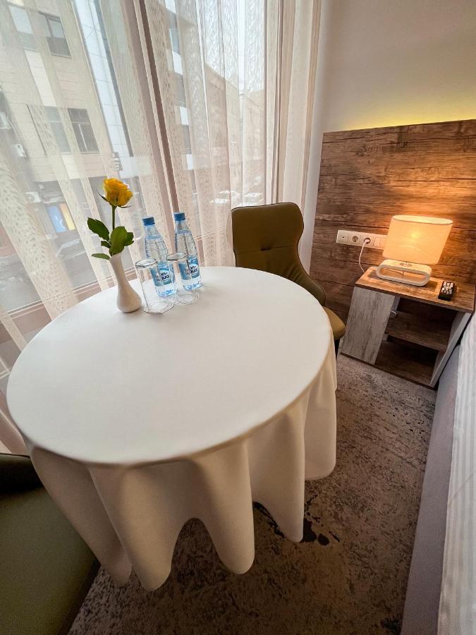 Regard Hotel Ереван Екстериор снимка