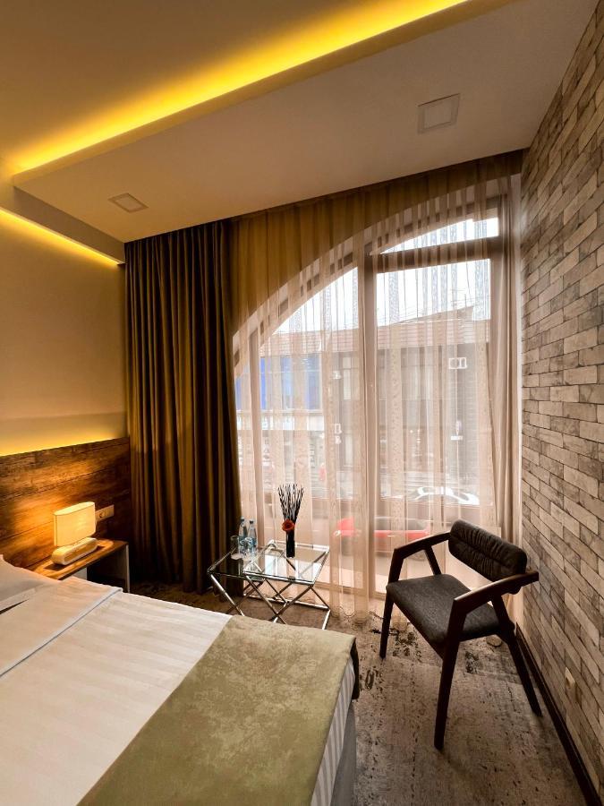 Regard Hotel Ереван Екстериор снимка