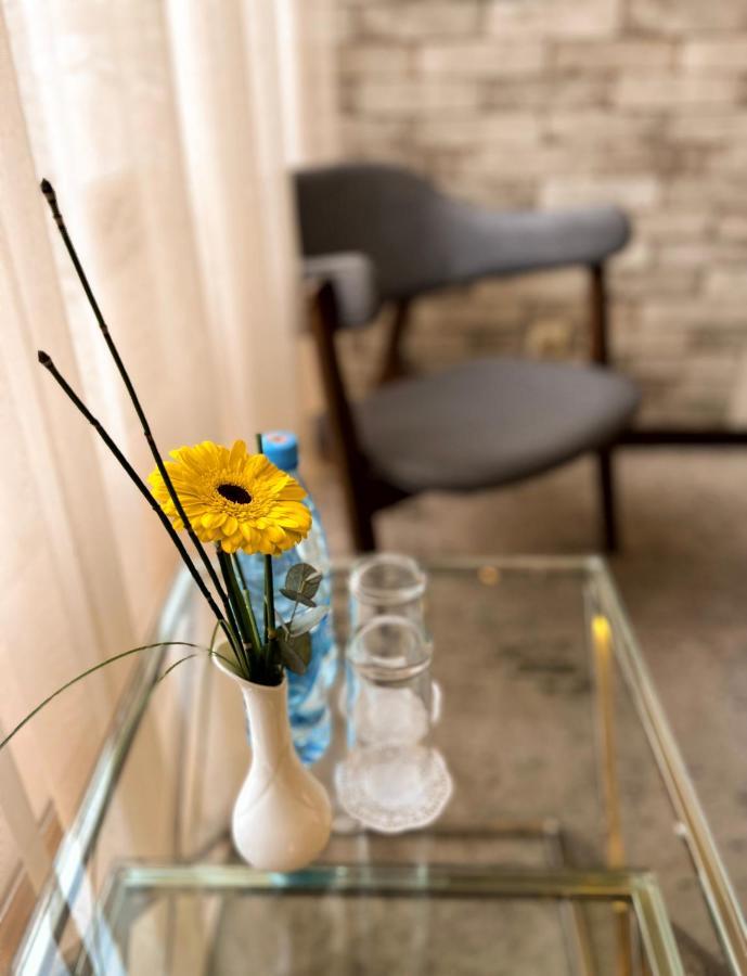 Regard Hotel Ереван Екстериор снимка