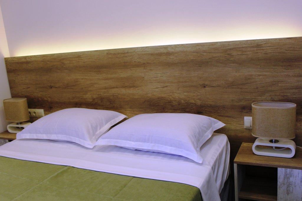 Regard Hotel Ереван Екстериор снимка