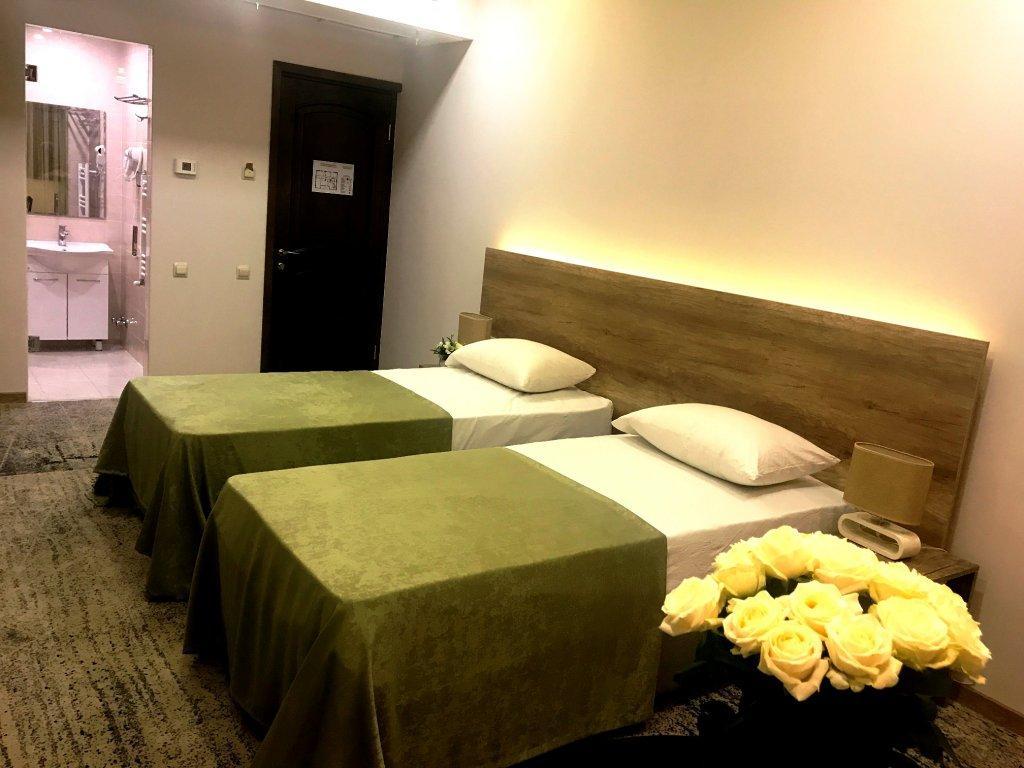 Regard Hotel Ереван Екстериор снимка