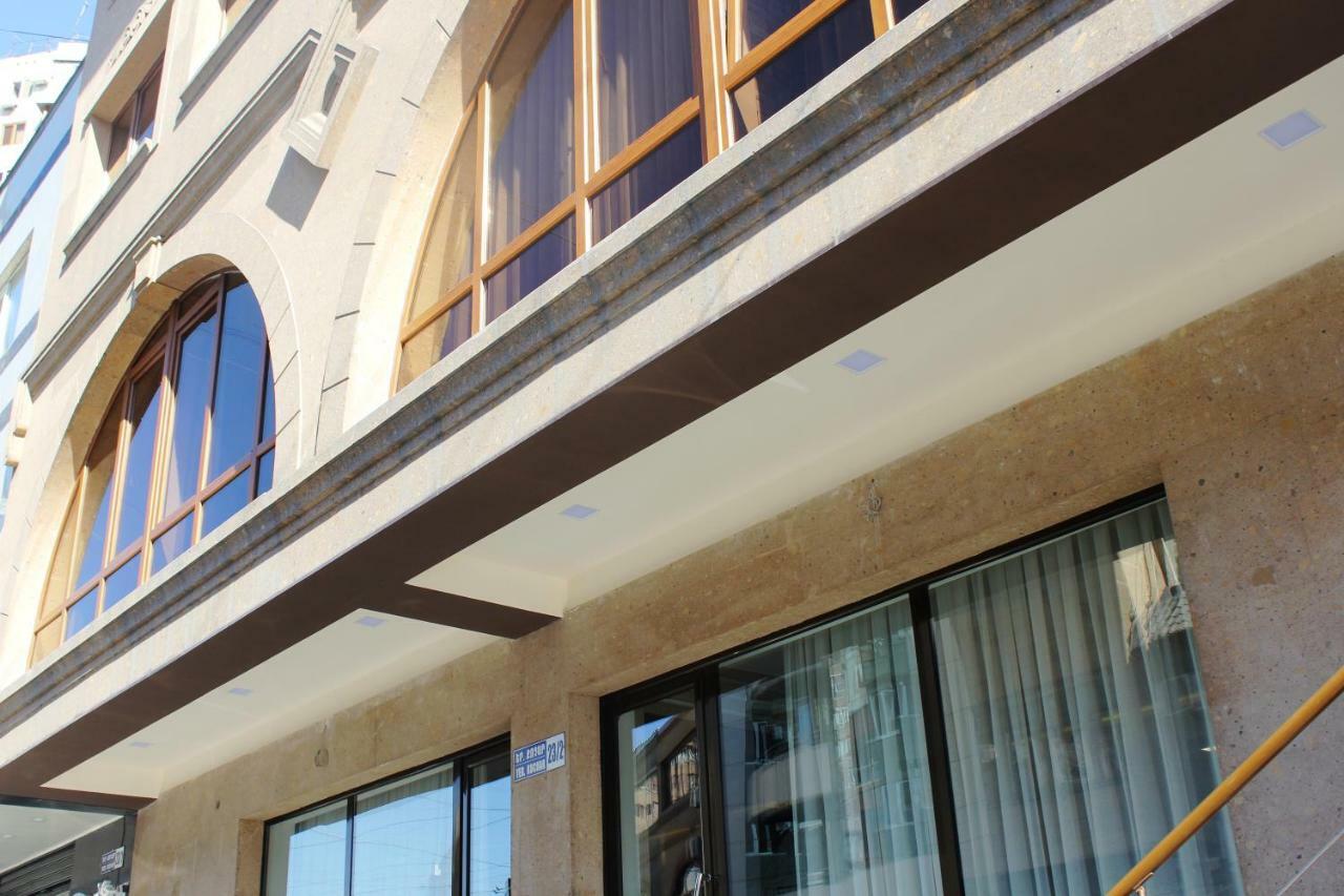 Regard Hotel Ереван Екстериор снимка
